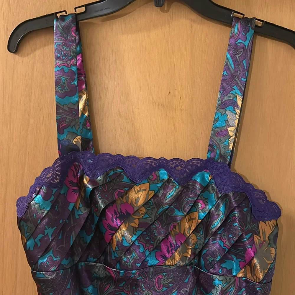 Victoria’s Secret Vintage Floral Pleated Lace Lingerie Top Tank Size Medium